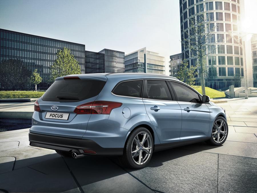  Ford Focus Turnier 2014 года  (фото 2 из 18)